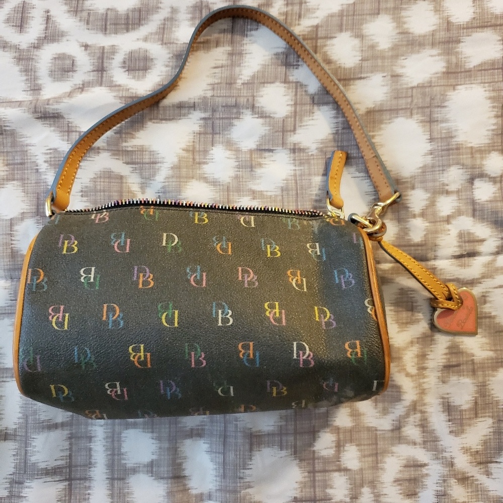 Small Dooney & Burke bag